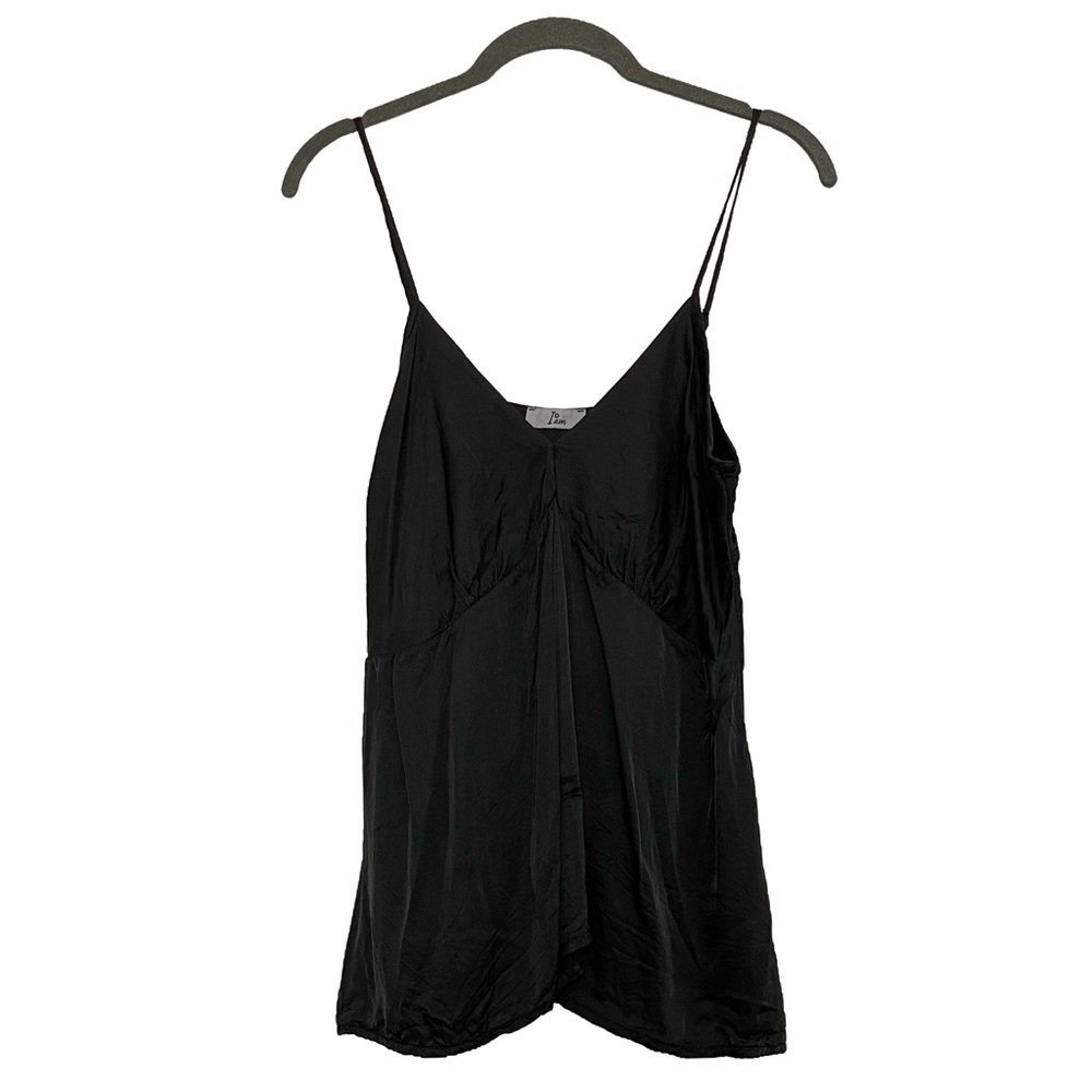 I am black v-neck silky tank top